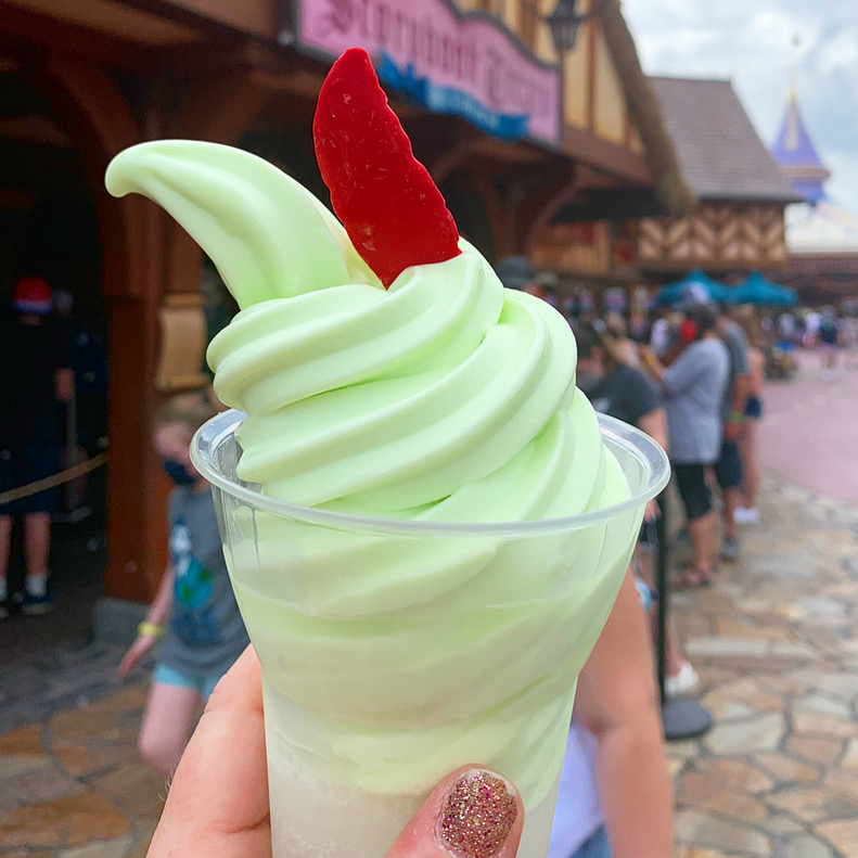 Peter Pan Float @Waltdisneyworld Magic Kingdom Peter Pan Float @Waltdisneyworld Magic Kingdom