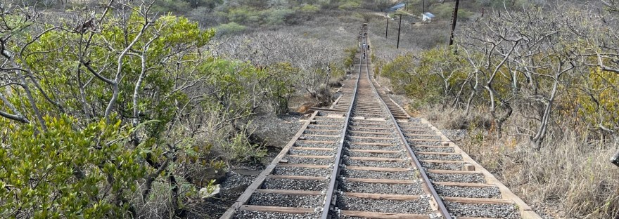 Koko Head Crater Stairs Oahu Hawaii